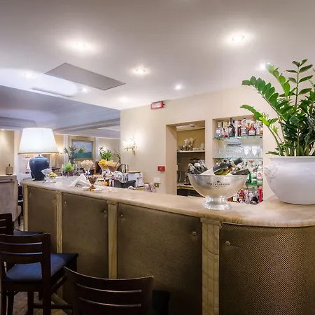 Otel Martini 4*