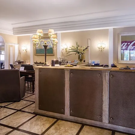 Martini Otel 4*
