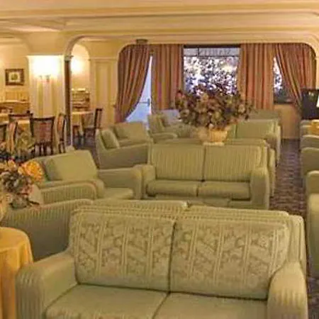 Martini Otel 4*